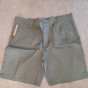 Weatherproof Olive Flat Front Shorts